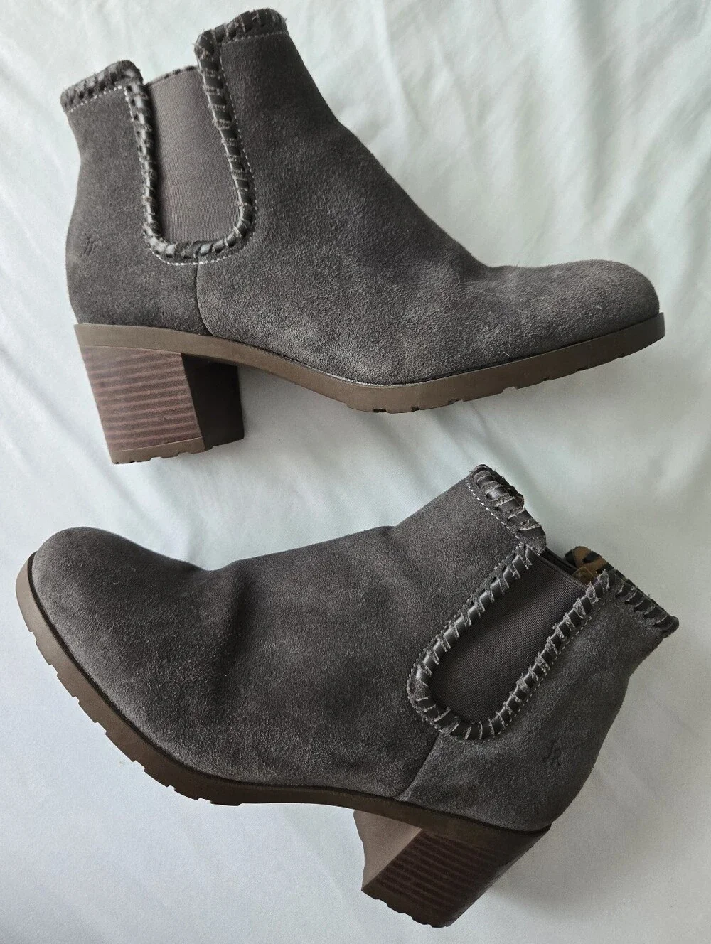 NWOT Jack Rogers Gray Brown Suede Ankle Boots Size 8